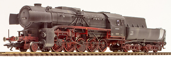 REI Models 22226 - German Steam Locomotive BR 42 of the DDR (Sound)